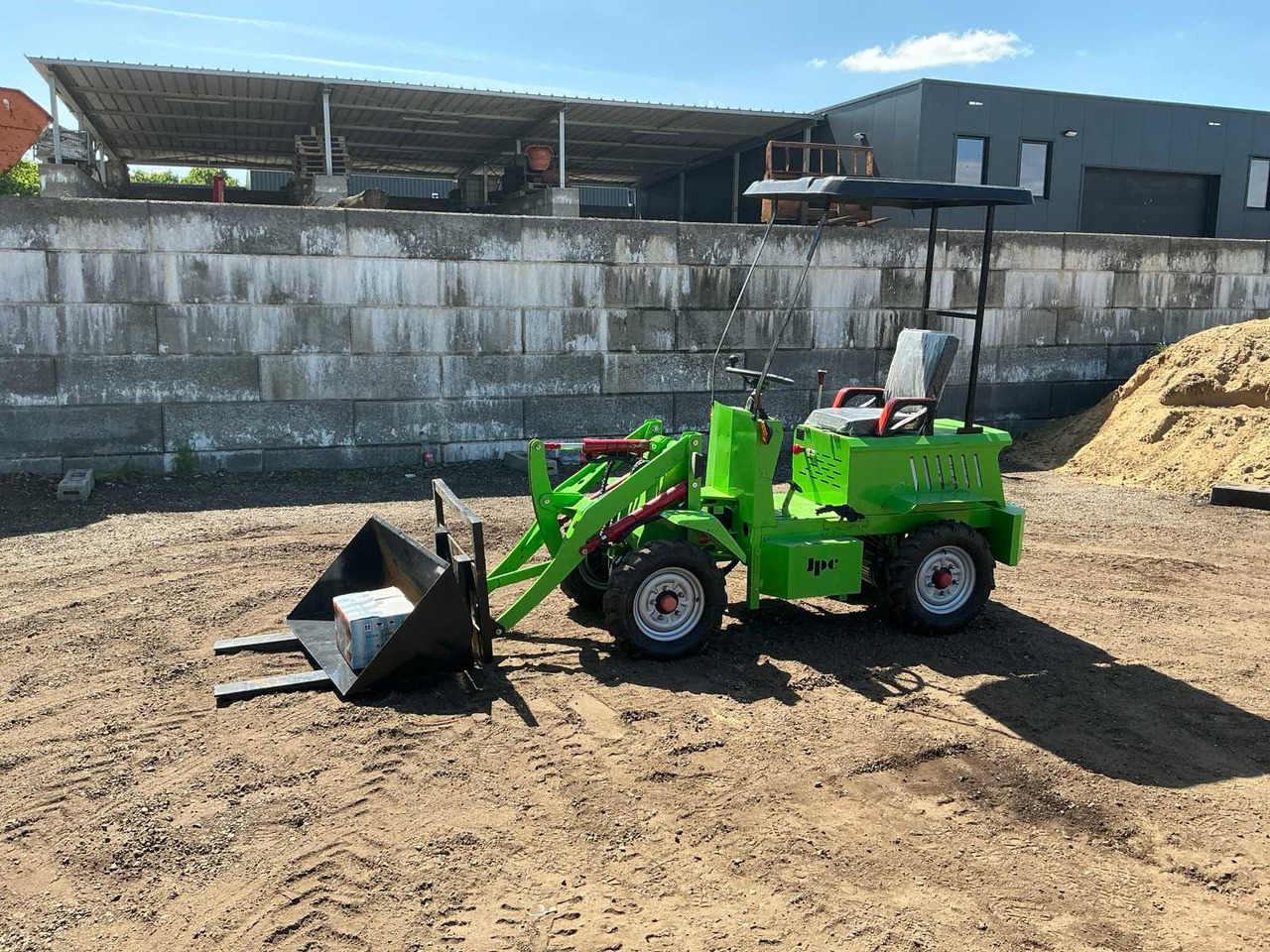 JPC 2025 JPC EL16 SHOVEL - Колісний навантажувач: фото 1 JPC 2025 JPC EL16 SHOVEL - Колісний навантажувач: фото 1