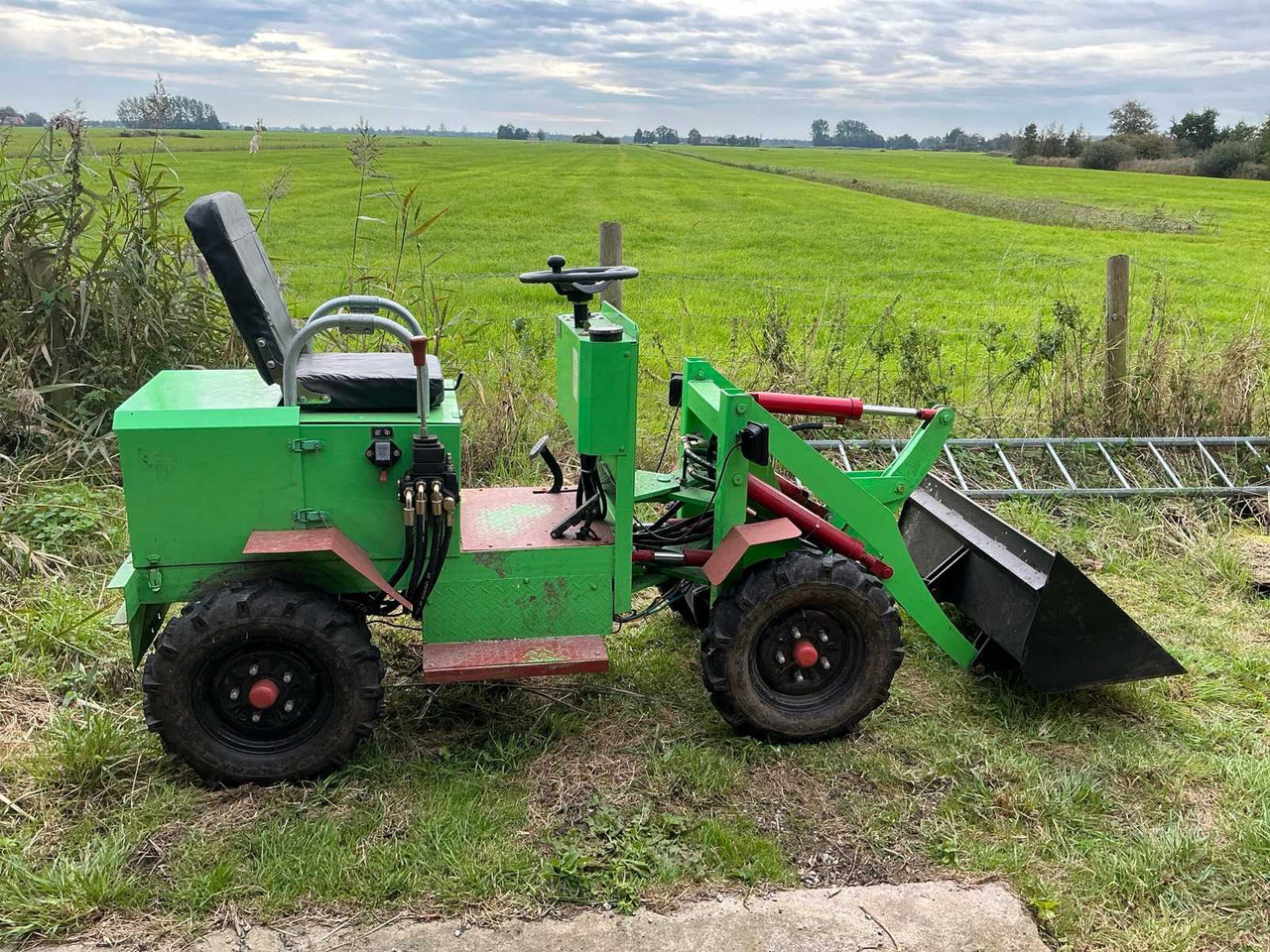 JPC ME18 SHOVEL - Колісний навантажувач: фото 4 JPC ME18 SHOVEL - Колісний навантажувач: фото 4
