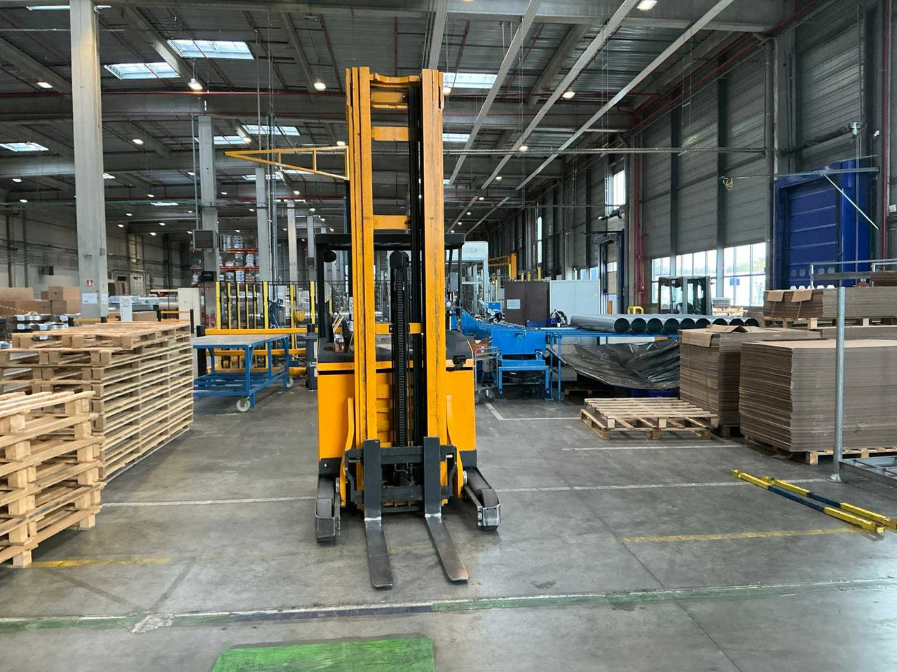 JUNGHEINRICH - 2015 - ETV214 - FORKLIFT - Навантажувач вилковий: фото 2 JUNGHEINRICH - 2015 - ETV214 - FORKLIFT - Навантажувач вилковий: фото 2