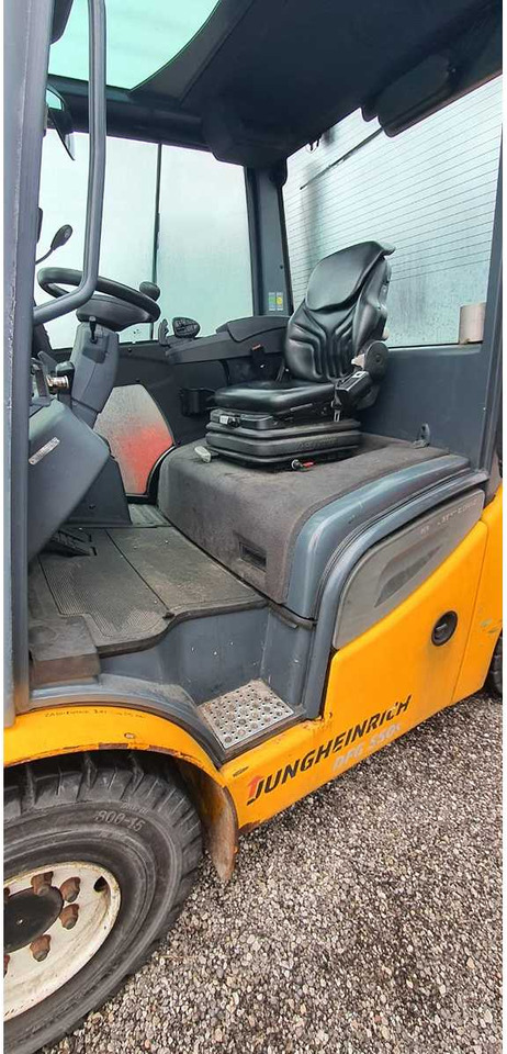JUNGHEINRICH - DFG S50S - 2015 - FORKLIFT TRUCKS - Навантажувач вилковий: фото 4 JUNGHEINRICH - DFG S50S - 2015 - FORKLIFT TRUCKS - Навантажувач вилковий: фото 4