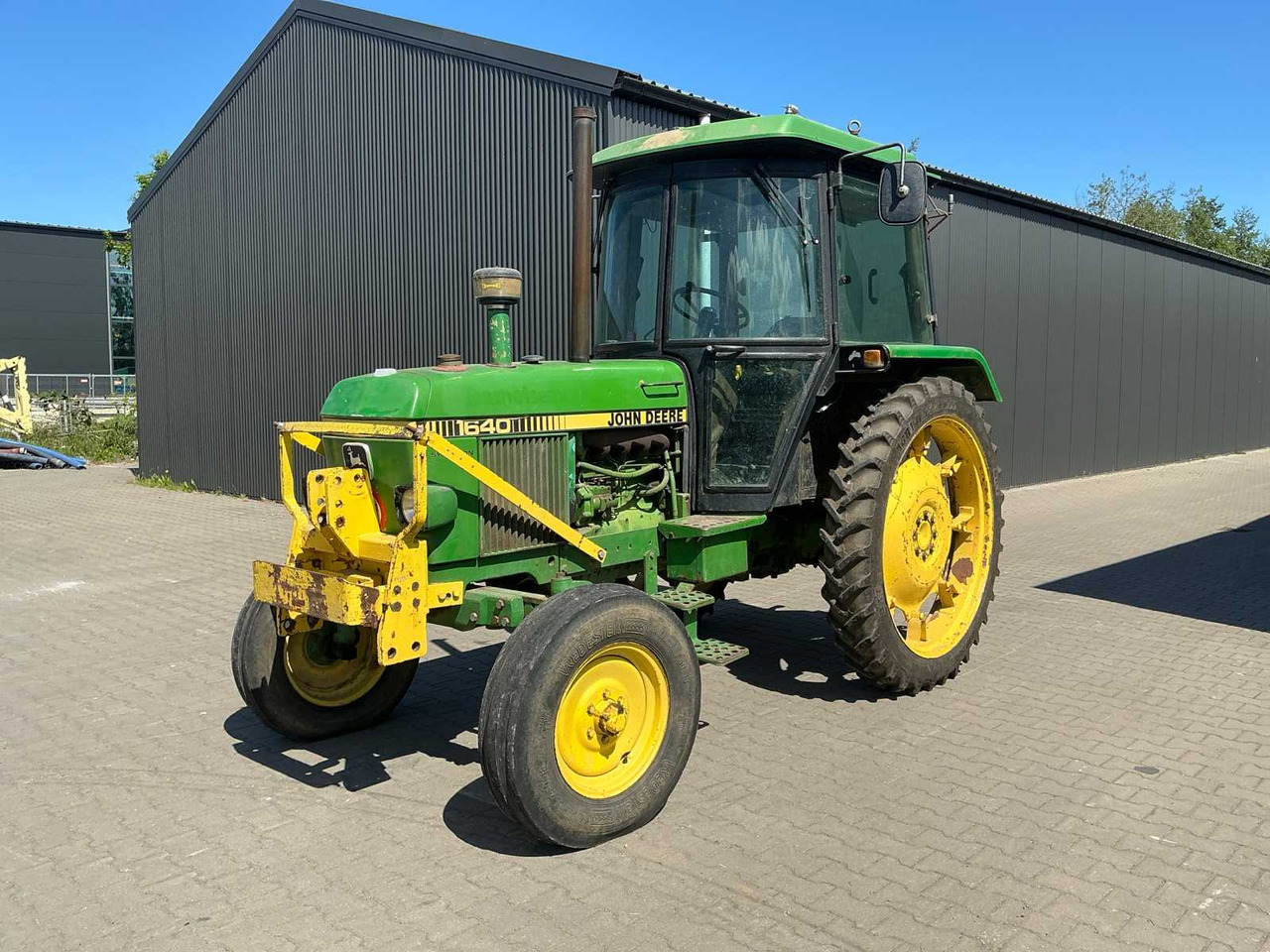John Deere 1640 Synchron - Трактор: фото 1 John Deere 1640 Synchron - Трактор: фото 1