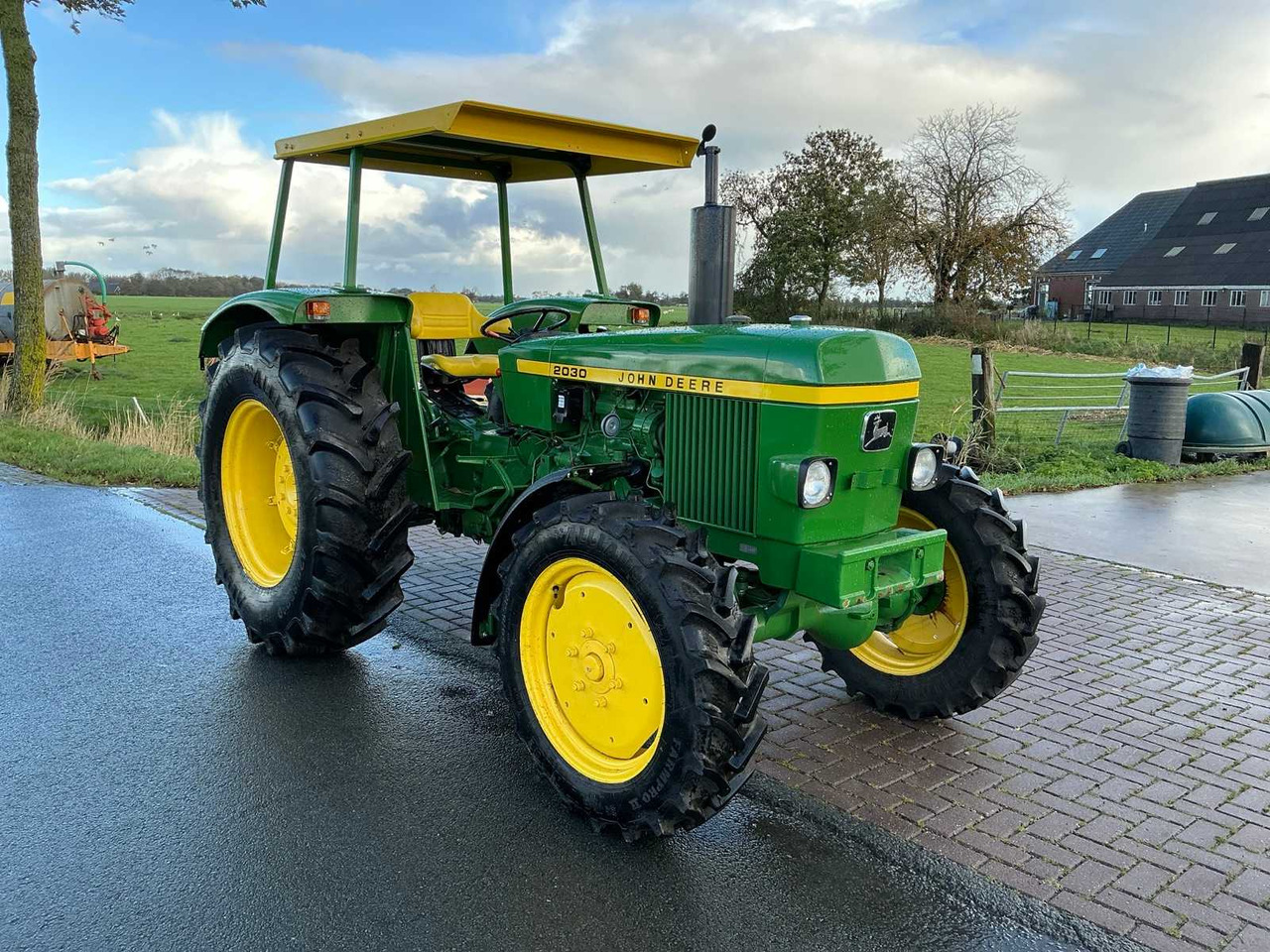 John Deere 1977 JOHN DEERE 2030S ALL-WHEEL DRIVE FARM TRACTOR - Трактор: фото 5 John Deere 1977 JOHN DEERE 2030S ALL-WHEEL DRIVE FARM TRACTOR - Трактор: фото 5