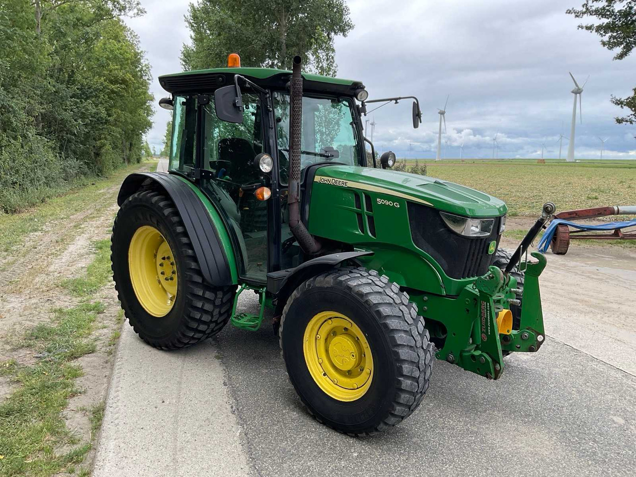 John Deere 5090G - Трактор: фото 4 John Deere 5090G - Трактор: фото 4
