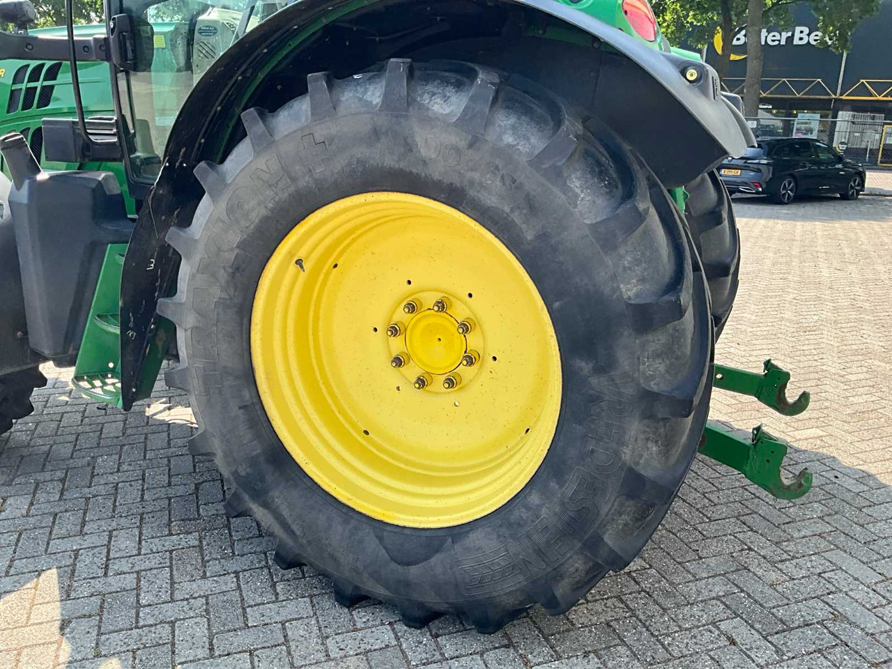 John Deere 6125R - Трактор: фото 5 John Deere 6125R - Трактор: фото 5