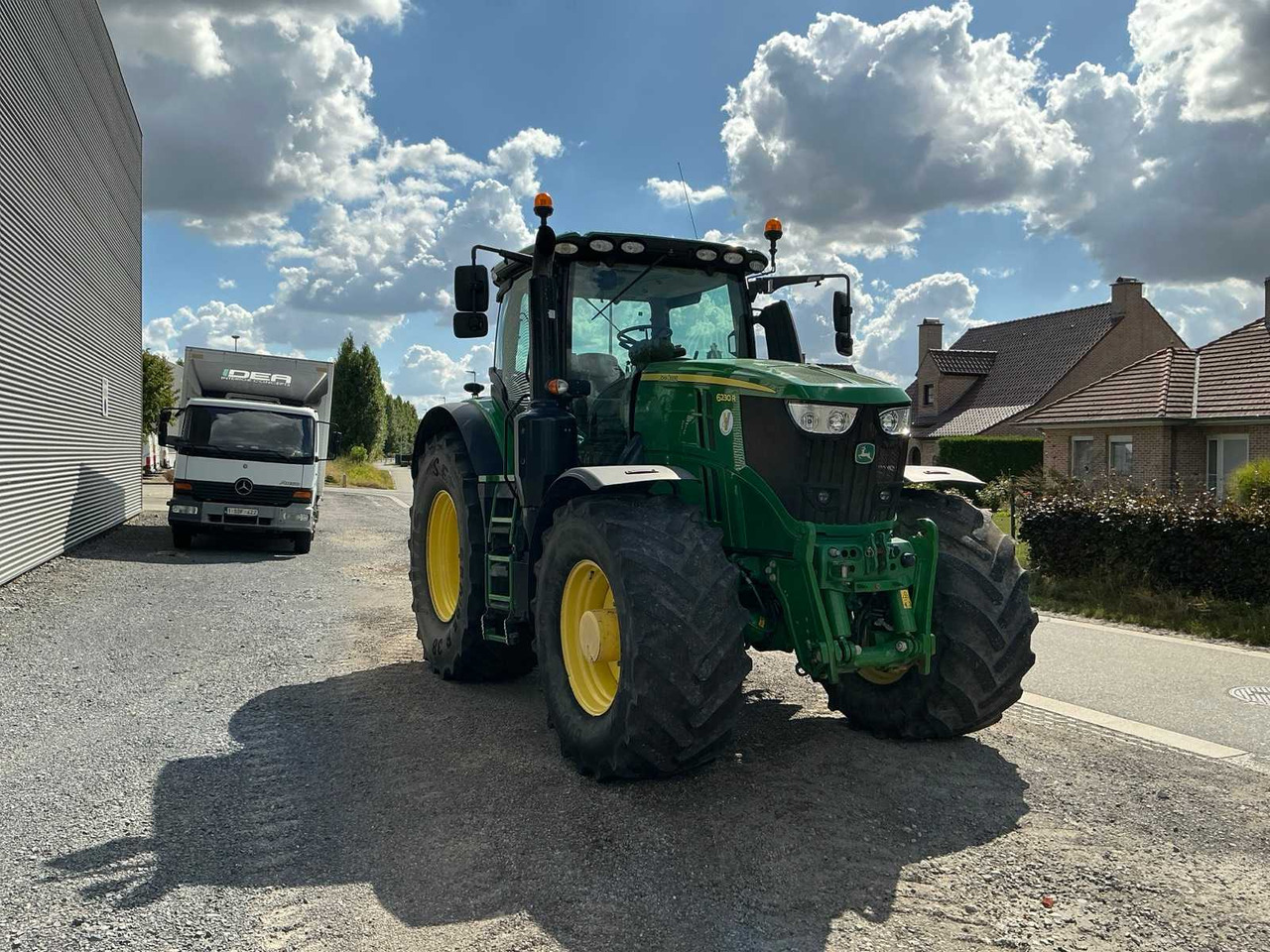 John Deere 6230R - Трактор: фото 3 John Deere 6230R - Трактор: фото 3