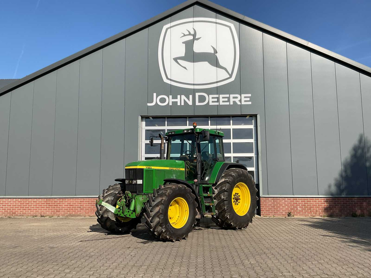 John Deere 7810 - Трактор: фото 2 John Deere 7810 - Трактор: фото 2