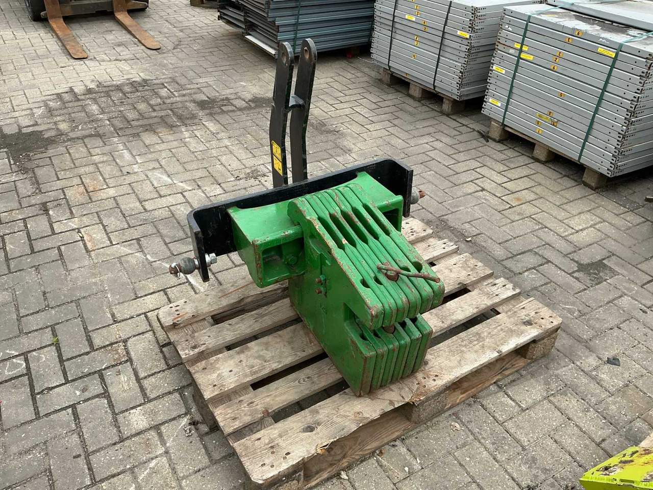 John Deere - Трактор: фото 2 John Deere - Трактор: фото 2