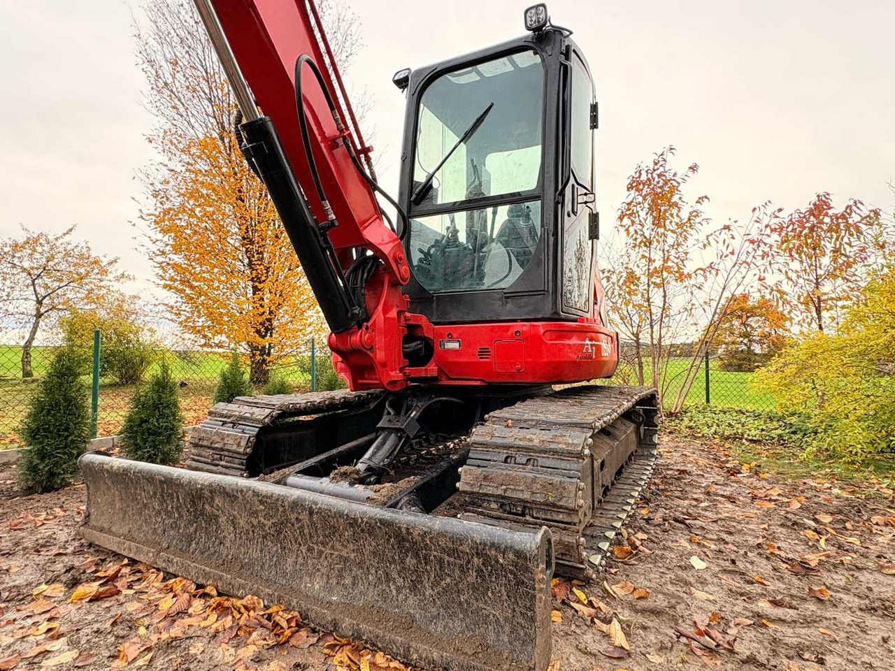KUBOTA U55-4 - Гусеничний екскаватор: фото 2 KUBOTA U55-4 - Гусеничний екскаватор: фото 2