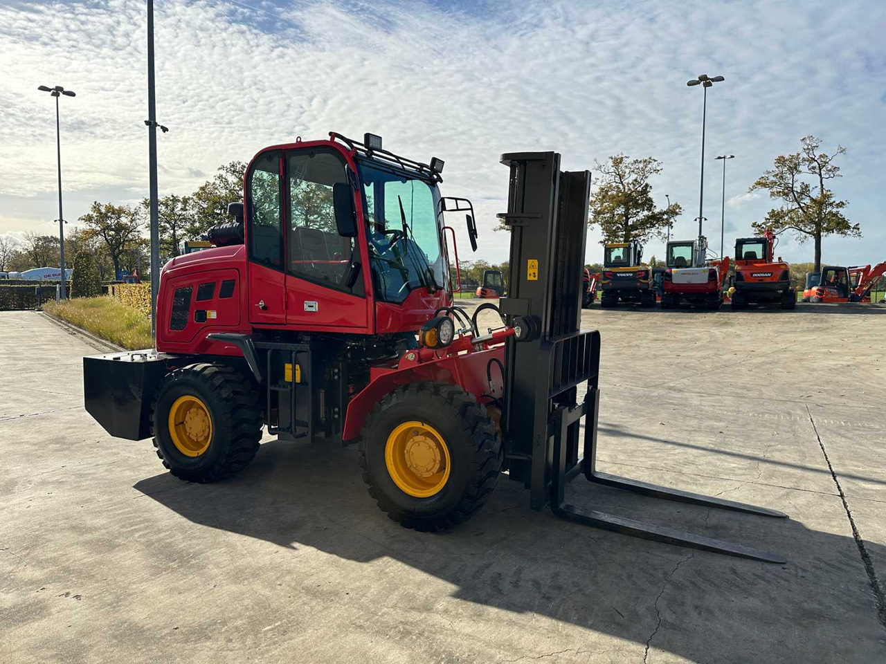 KUL - 2025 - RTF-3500 - FORKLIFT TRUCK - Навантажувач вилковий: фото 3 KUL - 2025 - RTF-3500 - FORKLIFT TRUCK - Навантажувач вилковий: фото 3