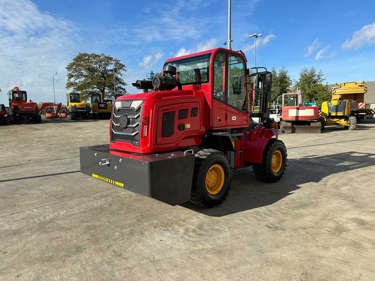 KUL - 2025 - RTF-3500 - FORKLIFT TRUCK - Навантажувач вилковий: фото 4 KUL - 2025 - RTF-3500 - FORKLIFT TRUCK - Навантажувач вилковий: фото 4
