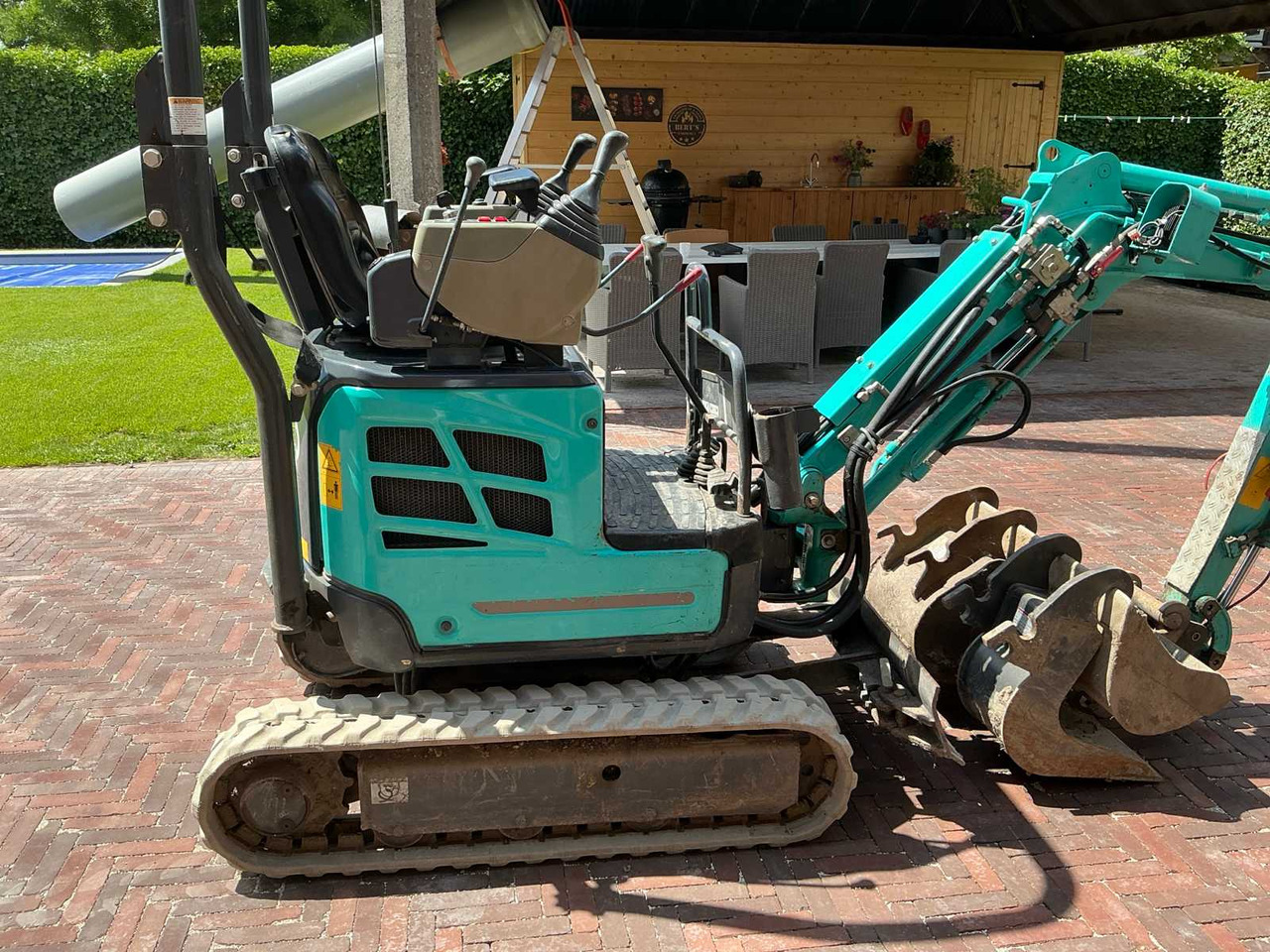 Kobelco SK10SR-2 - Міні-екскаватор: фото 5 Kobelco SK10SR-2 - Міні-екскаватор: фото 5
