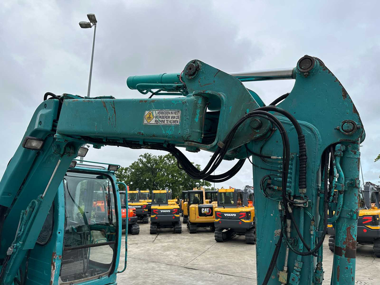 Гусеничний екскаватор Kobelco SK70SR: фото 14