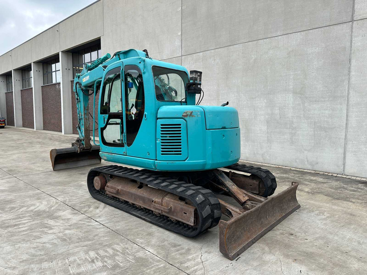 Гусеничний екскаватор Kobelco SK70SR: фото 6