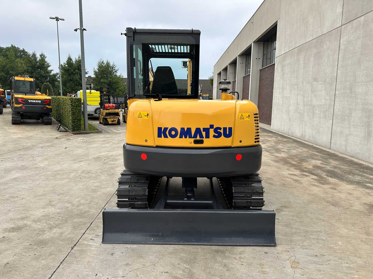 Komatsu PC56-7 - Гусеничний екскаватор: фото 5 Komatsu PC56-7 - Гусеничний екскаватор: фото 5