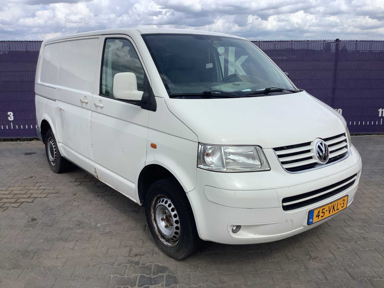 2007 - VOLKSWAGEN - TRANSPORTER - 1.9 TDI 300 T800 - COMMERCIAL VEHICLE - Комерційний автомобіль: фото 2 2007 - VOLKSWAGEN - TRANSPORTER - 1.9 TDI 300 T800 - COMMERCIAL VEHICLE - Комерційний автомобіль: фото 2