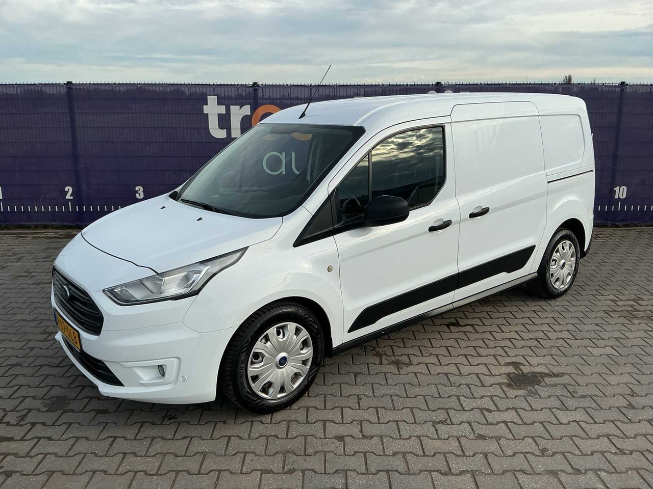 2019 - FORD - TRANSIT CONNECT - 1.5 ECOBLUE L2 TREND - COMMERCIAL VEHICLE - Комерційний автомобіль: фото 1 2019 - FORD - TRANSIT CONNECT - 1.5 ECOBLUE L2 TREND - COMMERCIAL VEHICLE - Комерційний автомобіль: фото 1