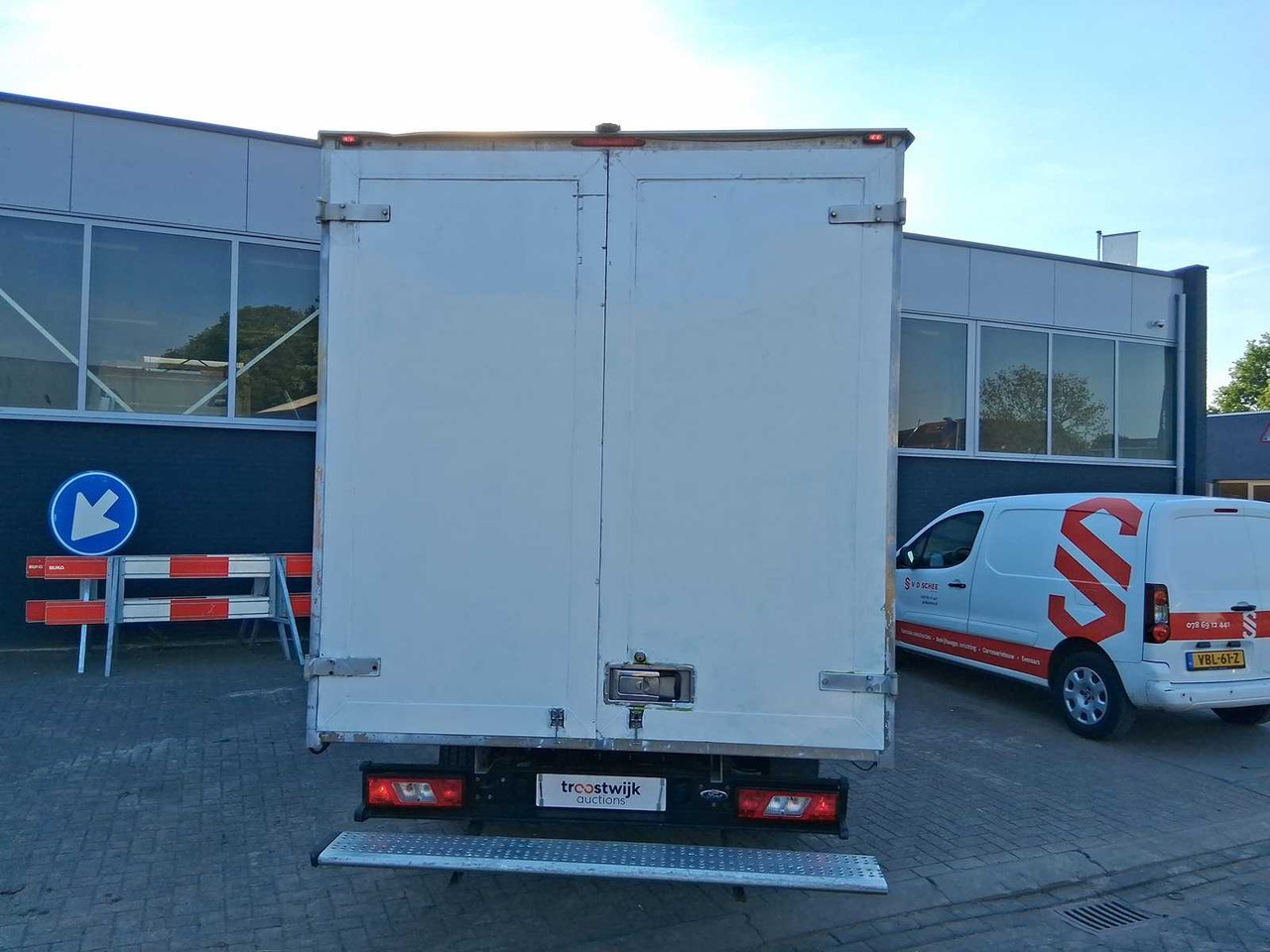 FORD TRANSIT 350 2.0 TDCI L4H1 TREND VAN | VHV-11-T - Комерційний автомобіль: фото 5 FORD TRANSIT 350 2.0 TDCI L4H1 TREND VAN | VHV-11-T - Комерційний автомобіль: фото 5