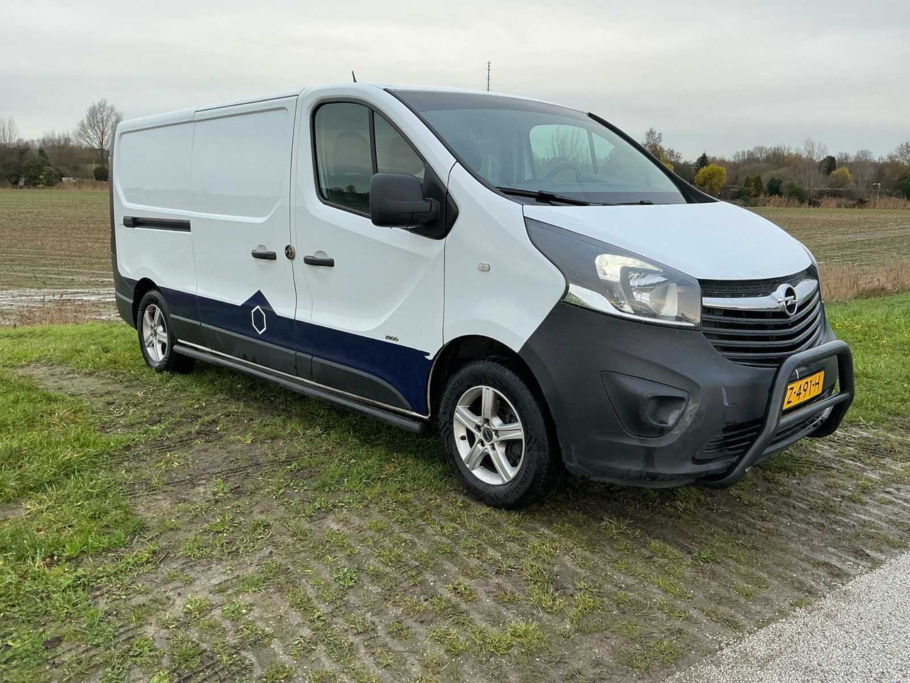 OPEL VIVARO 1.6 CDTI L2H1 DCSPEC COMMERCIAL VEHICLE - Комерційний автомобіль: фото 3 OPEL VIVARO 1.6 CDTI L2H1 DCSPEC COMMERCIAL VEHICLE - Комерційний автомобіль: фото 3
