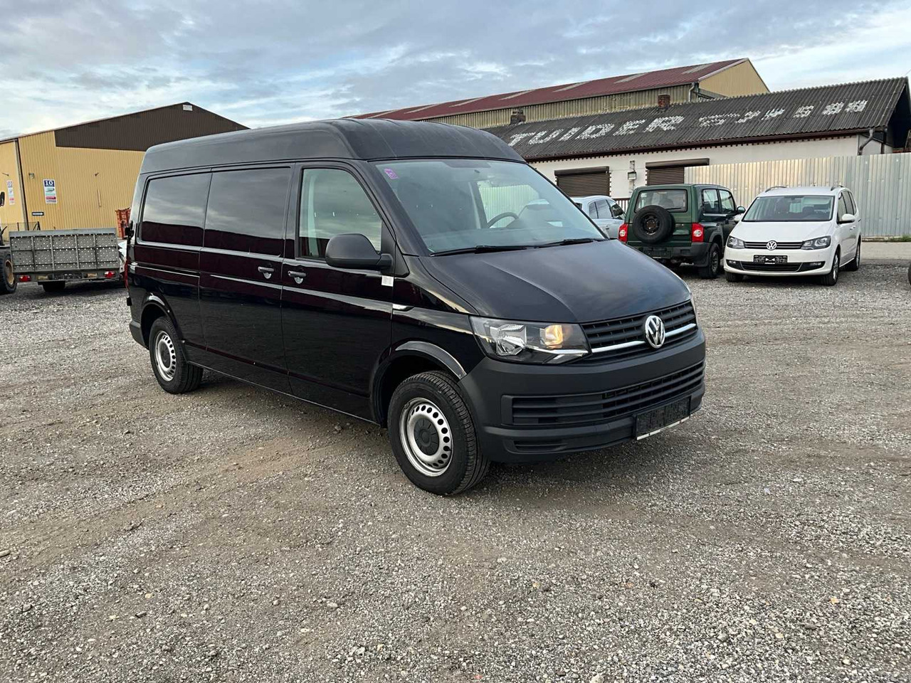 VOLKSWAGEN T6 TRANSPORTER - Комерційний автомобіль: фото 3 VOLKSWAGEN T6 TRANSPORTER - Комерційний автомобіль: фото 3
