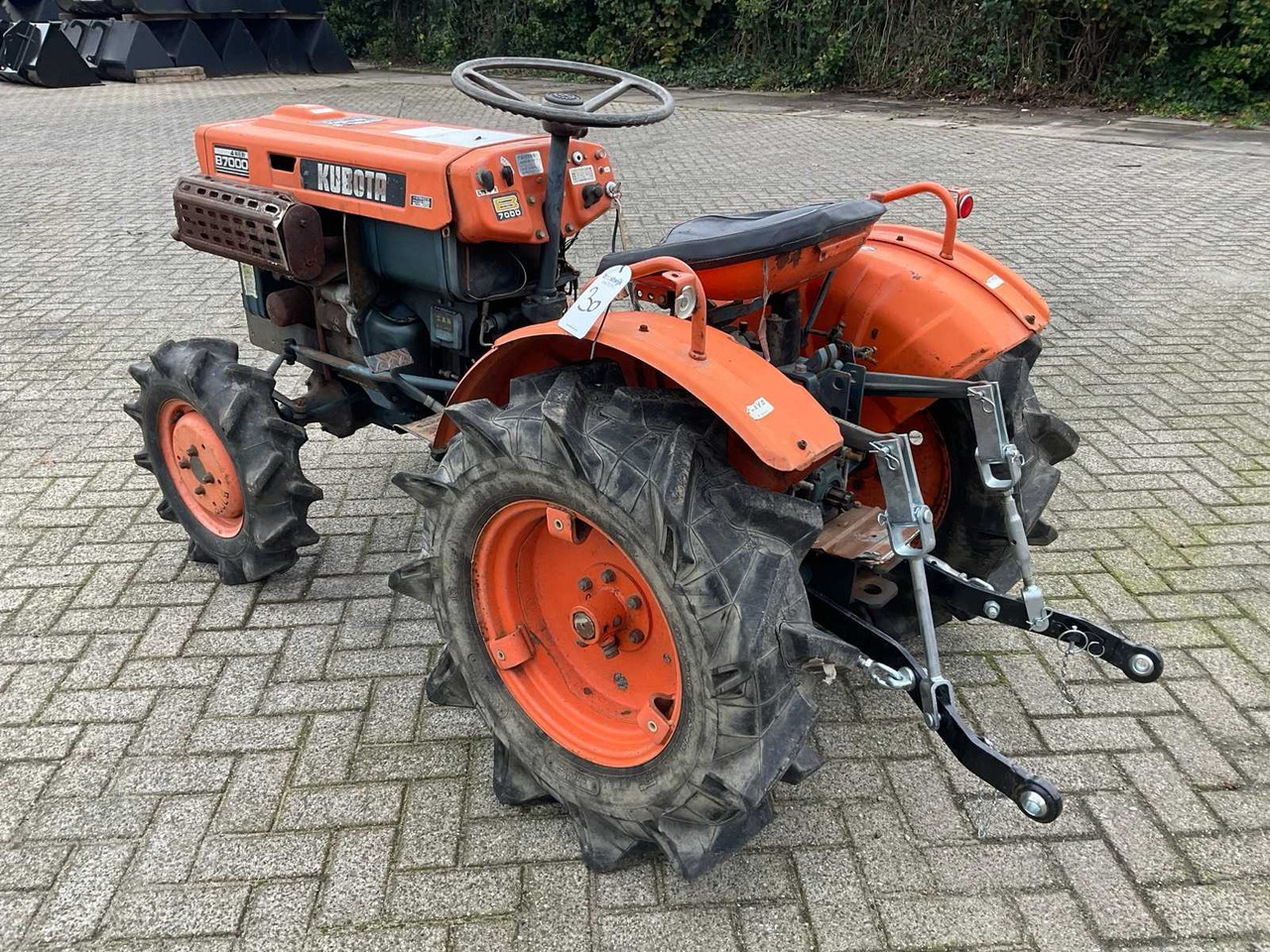 Kubota B7000 - Мінітрактор: фото 2 Kubota B7000 - Мінітрактор: фото 2