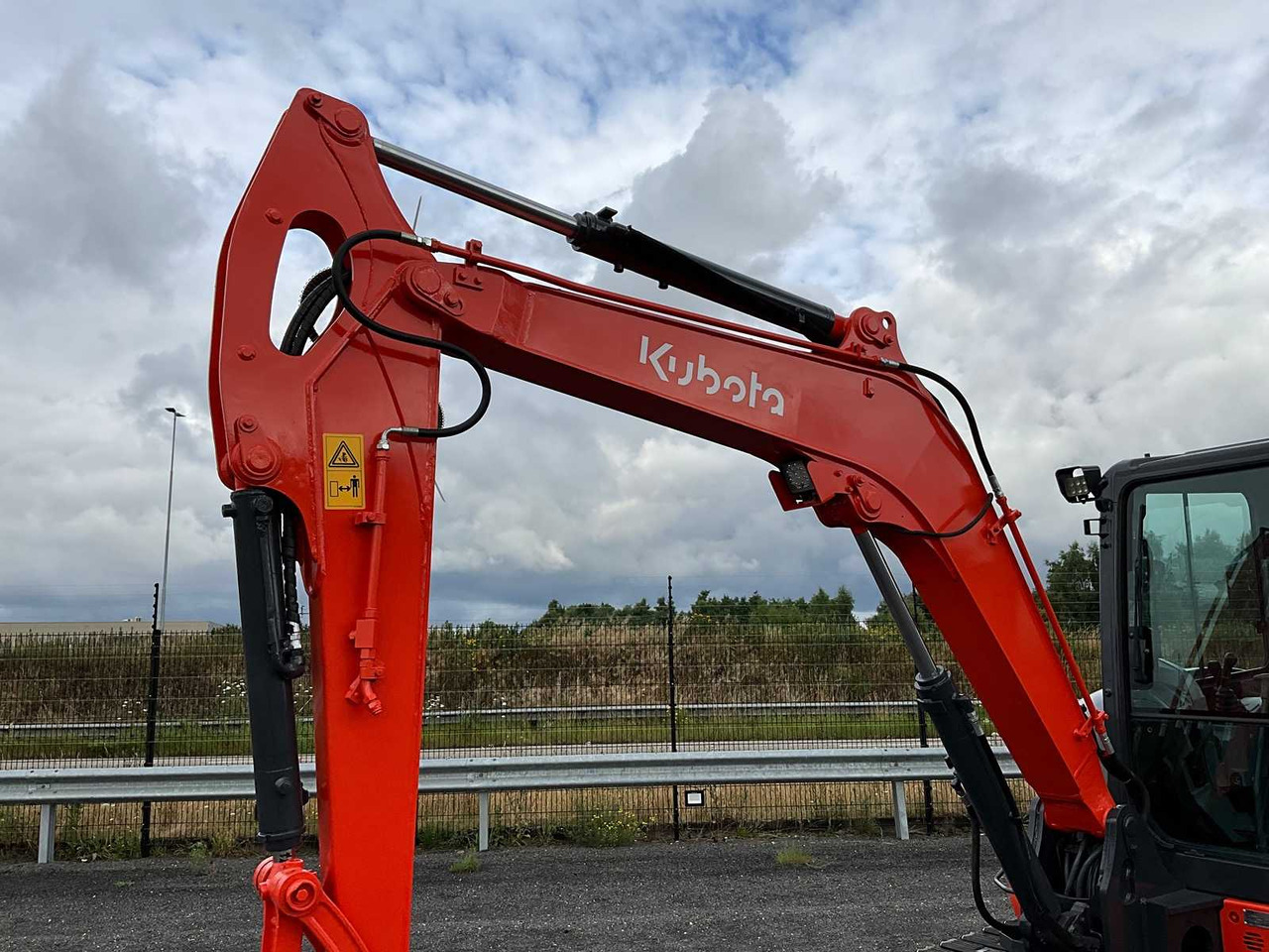 Гусеничний екскаватор Kubota KX165-5: фото 16