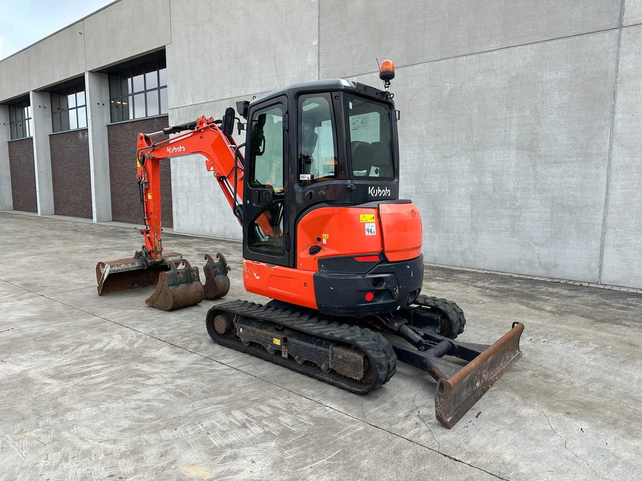 Міні-екскаватор Kubota U36-4: фото 6