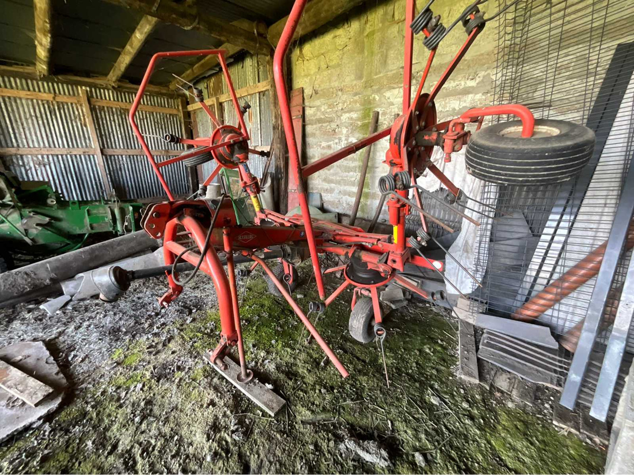 Kuhn GF 5001 MH - Машина для видалення бадилля: фото 3 Kuhn GF 5001 MH - Машина для видалення бадилля: фото 3