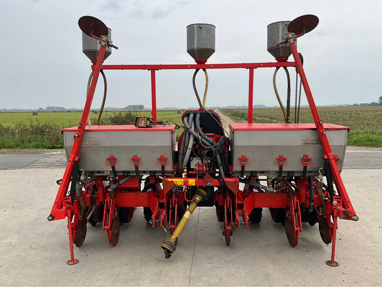 Kuhn Planter 2 - Посівна техніка: фото 2 Kuhn Planter 2 - Посівна техніка: фото 2