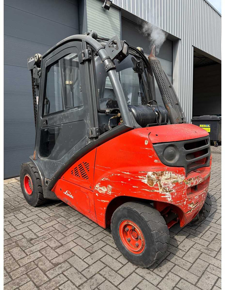 LINDE - 2007 - H30T - FORKLIFT TRUCK - Навантажувач вилковий: фото 5 LINDE - 2007 - H30T - FORKLIFT TRUCK - Навантажувач вилковий: фото 5