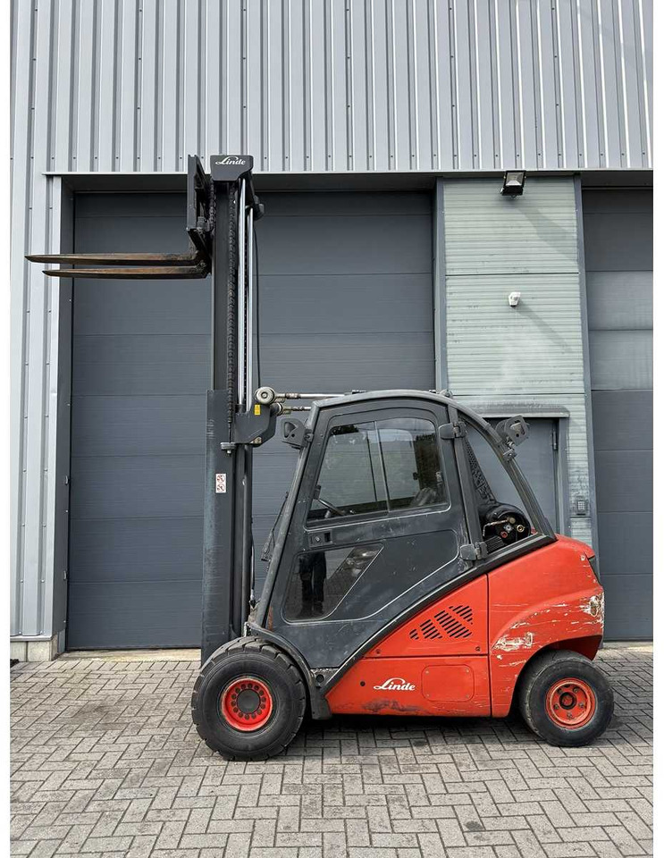LINDE - 2007 - H30T - FORKLIFT TRUCK - Навантажувач вилковий: фото 3 LINDE - 2007 - H30T - FORKLIFT TRUCK - Навантажувач вилковий: фото 3