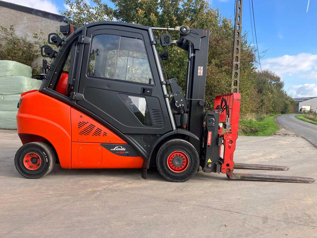 LINDE H35T-02 FORKLIFT 2016 - Навантажувач вилковий: фото 5 LINDE H35T-02 FORKLIFT 2016 - Навантажувач вилковий: фото 5