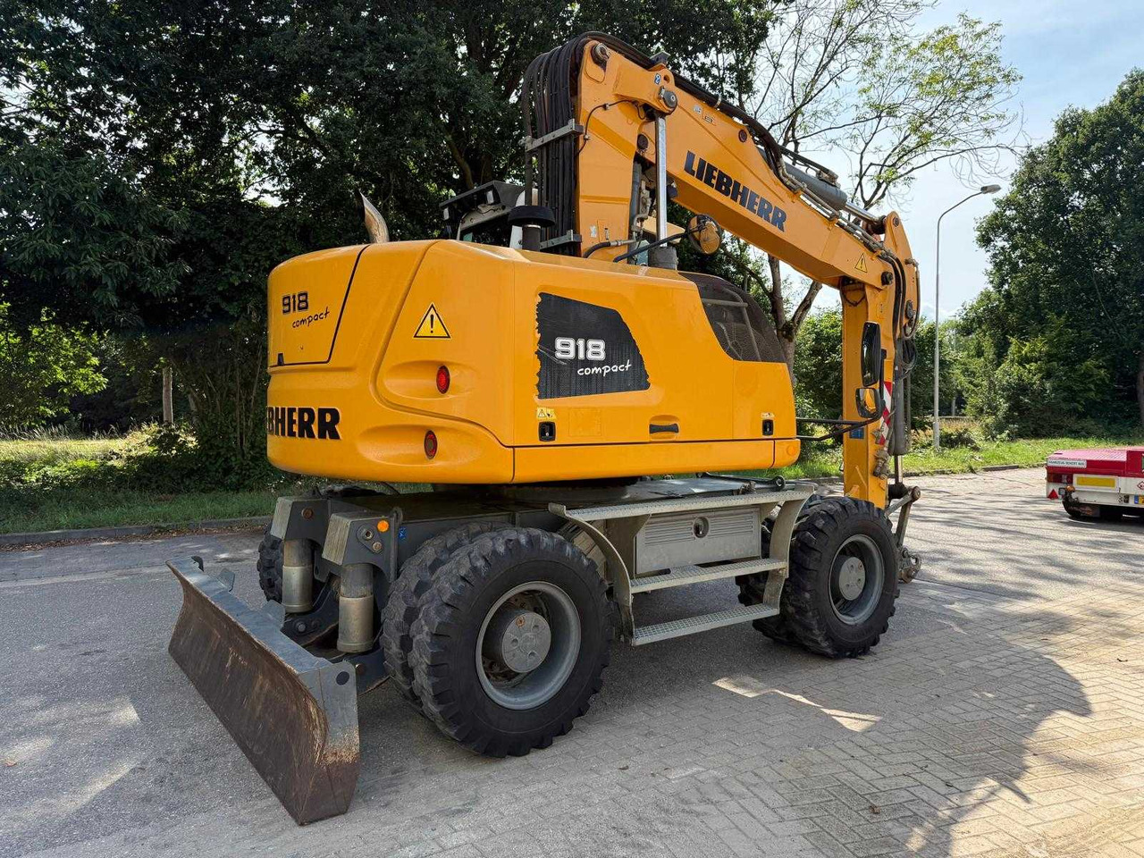 Liebherr A 918 compact - Колісний екскаватор: фото 3 Liebherr A 918 compact - Колісний екскаватор: фото 3