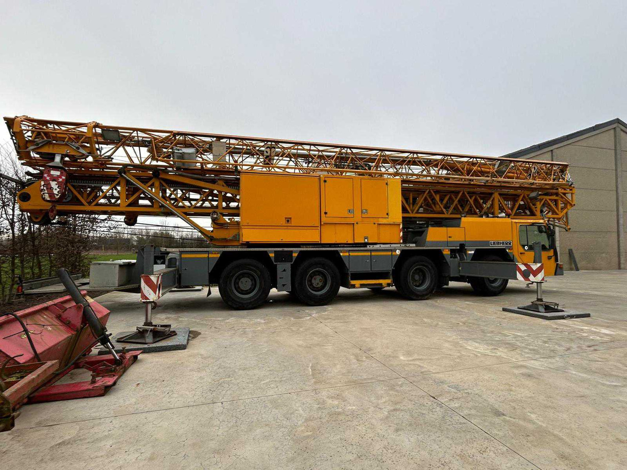 Liebherr UMK 480 - Швидкомонтований кран: фото 3 Liebherr UMK 480 - Швидкомонтований кран: фото 3