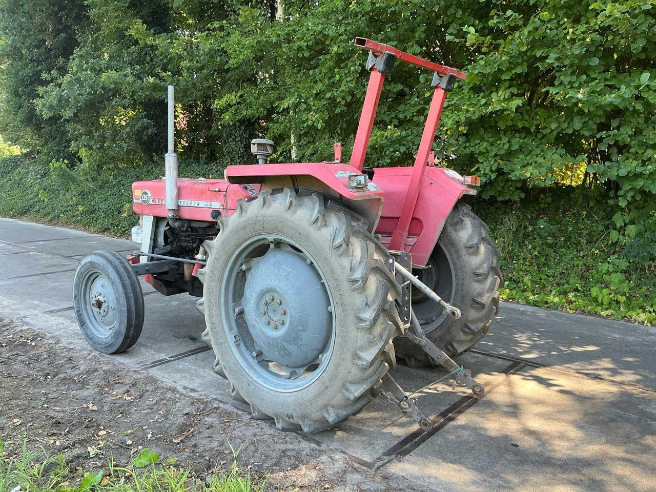 Massey Ferguson 135 - Трактор: фото 5 Massey Ferguson 135 - Трактор: фото 5