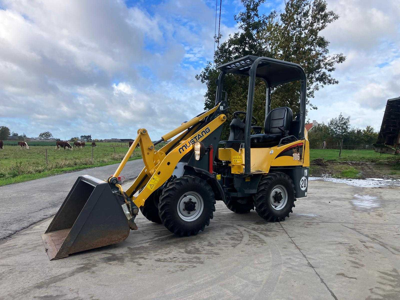 Mustang AL 100 - Колісний навантажувач: фото 3 Mustang AL 100 - Колісний навантажувач: фото 3