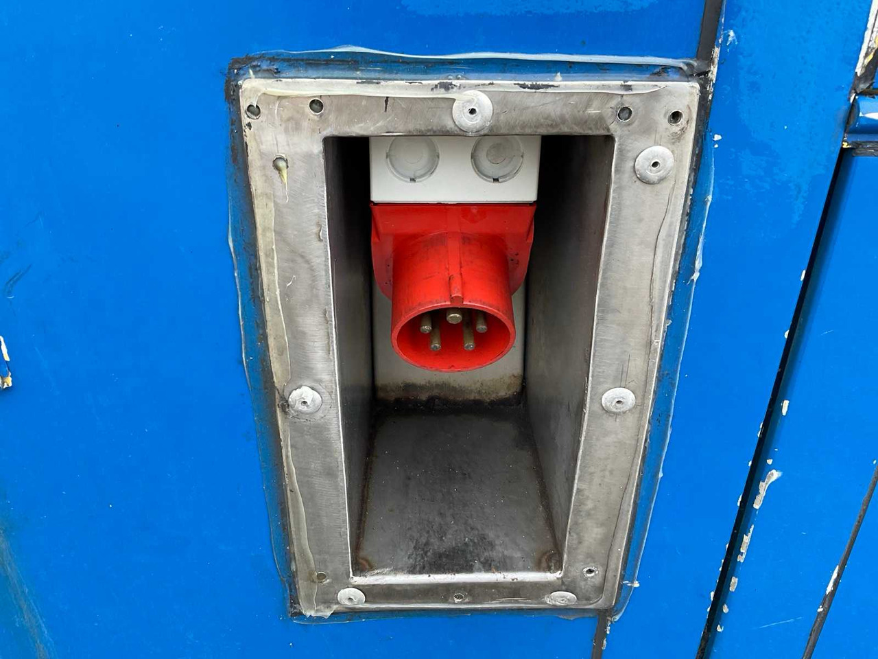 Напівпричіп 1997 RUYSSCHAERT SR16TP SALE SEMI-TRAILER WITH 2012 SCANIA TRACTOR: фото 24 Напівпричіп 1997 RUYSSCHAERT SR16TP SALE SEMI-TRAILER WITH 2012 SCANIA TRACTOR: фото 24