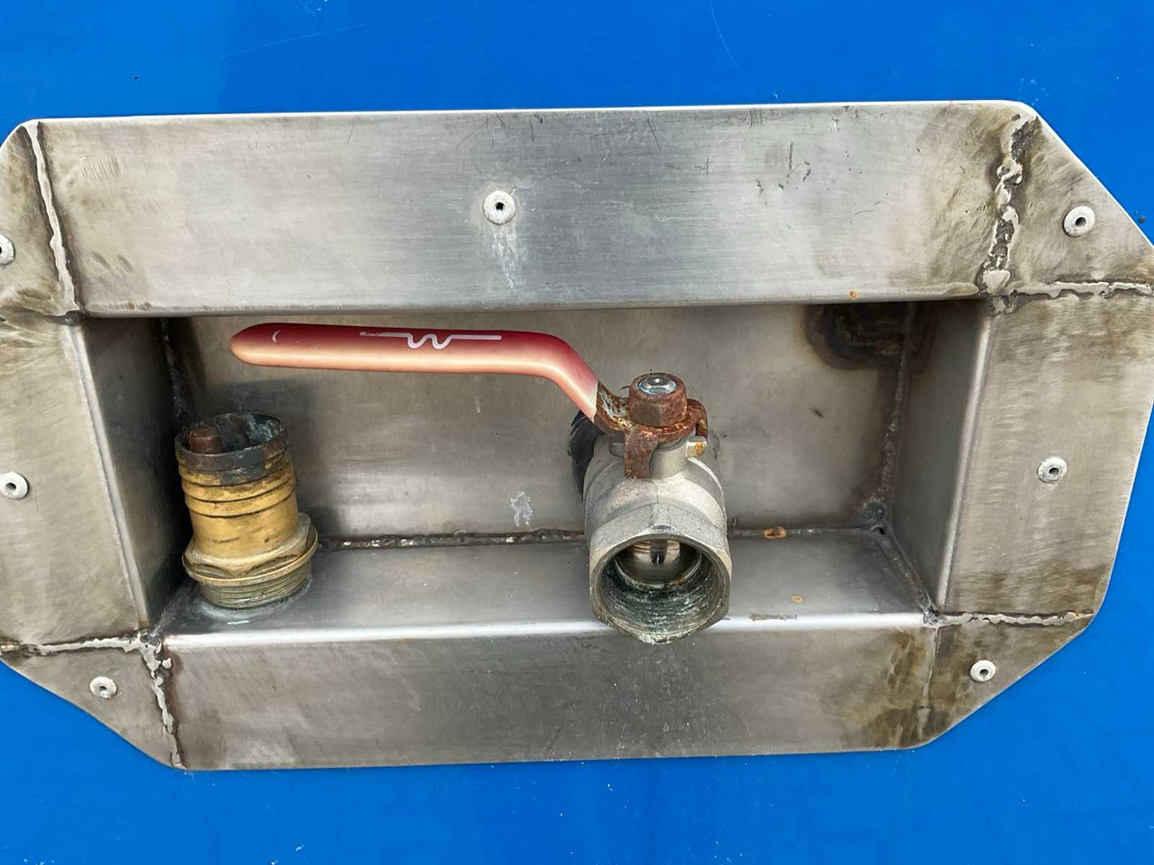 Напівпричіп 1997 RUYSSCHAERT SR16TP SALE SEMI-TRAILER WITH 2012 SCANIA TRACTOR: фото 28 Напівпричіп 1997 RUYSSCHAERT SR16TP SALE SEMI-TRAILER WITH 2012 SCANIA TRACTOR: фото 28