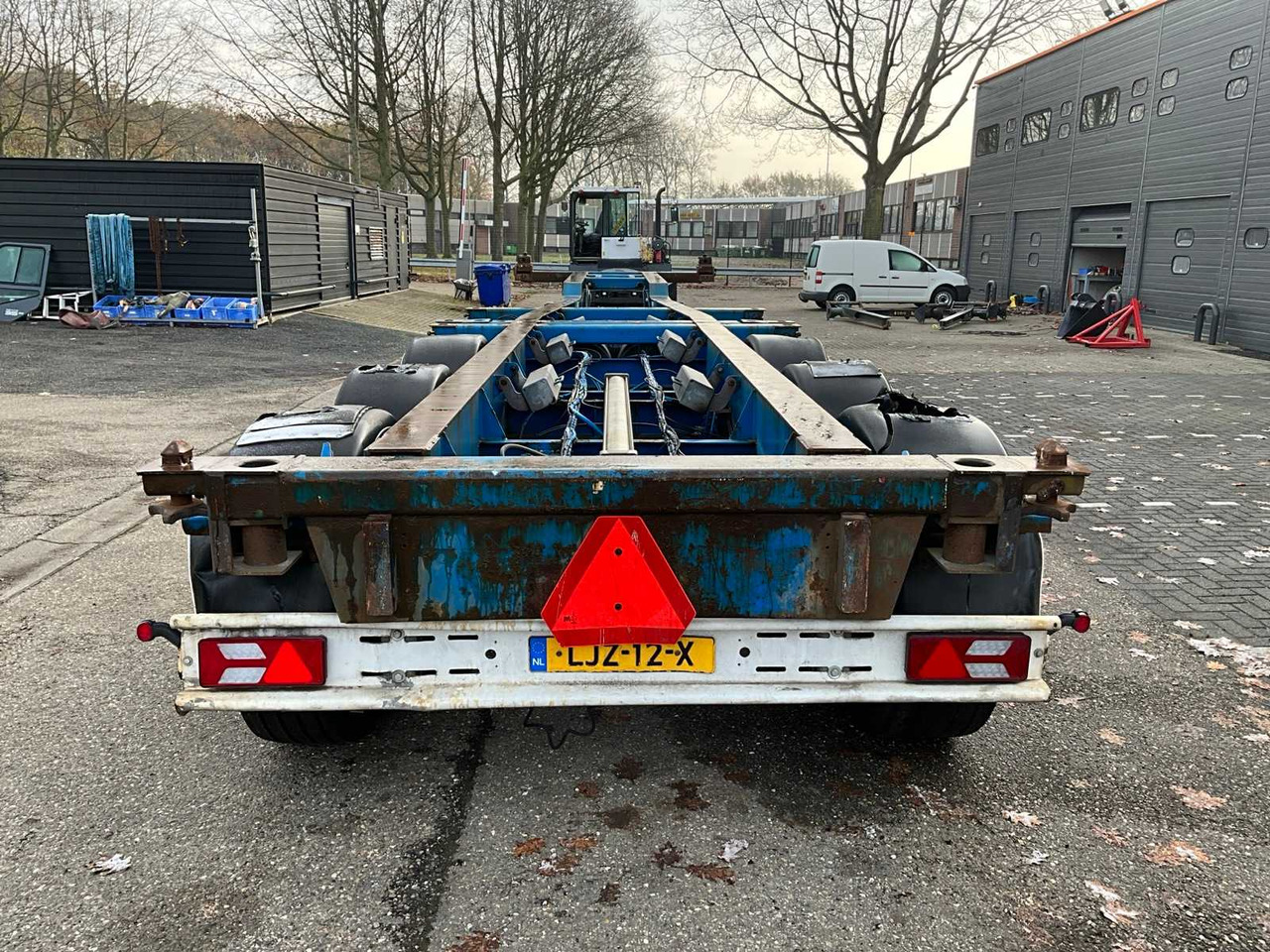 2001 HRD NT CON CONTAINER CHASSIS LJZ-12-X - Напівпричіп: фото 4 2001 HRD NT CON CONTAINER CHASSIS LJZ-12-X - Напівпричіп: фото 4