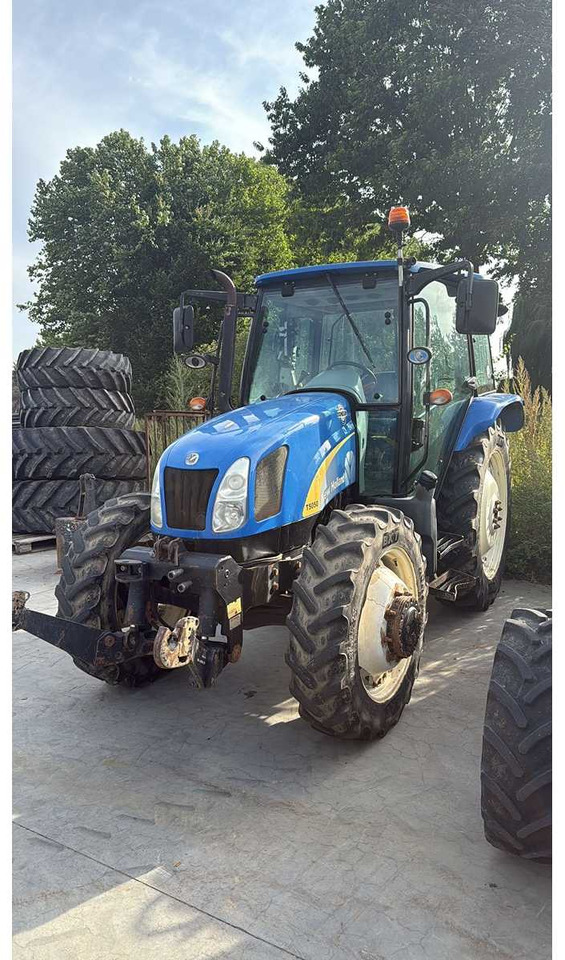 New Holland T5050 - Трактор: фото 5 New Holland T5050 - Трактор: фото 5