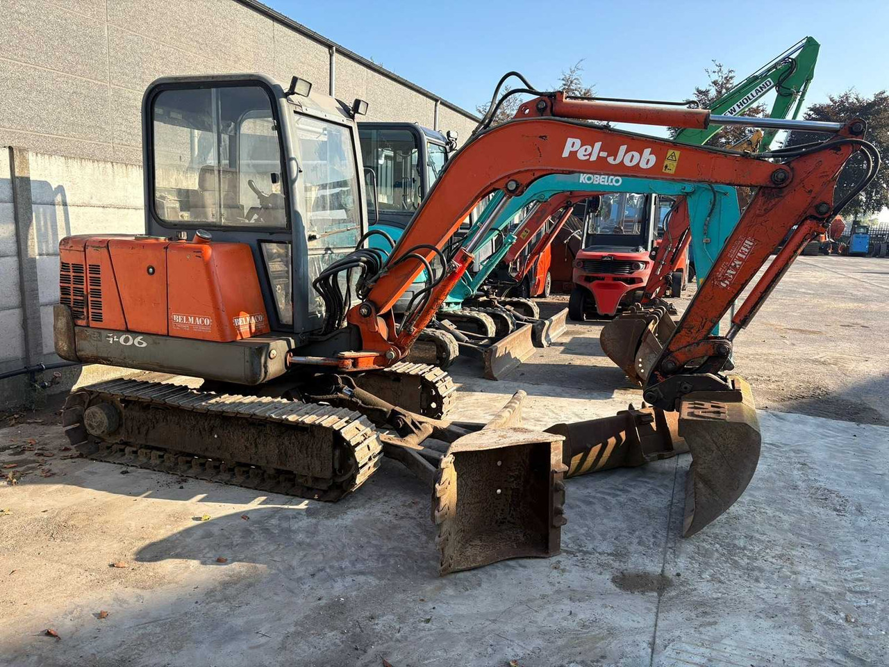 Pel-Job 253 - Міні-екскаватор: фото 4 Pel-Job 253 - Міні-екскаватор: фото 4
