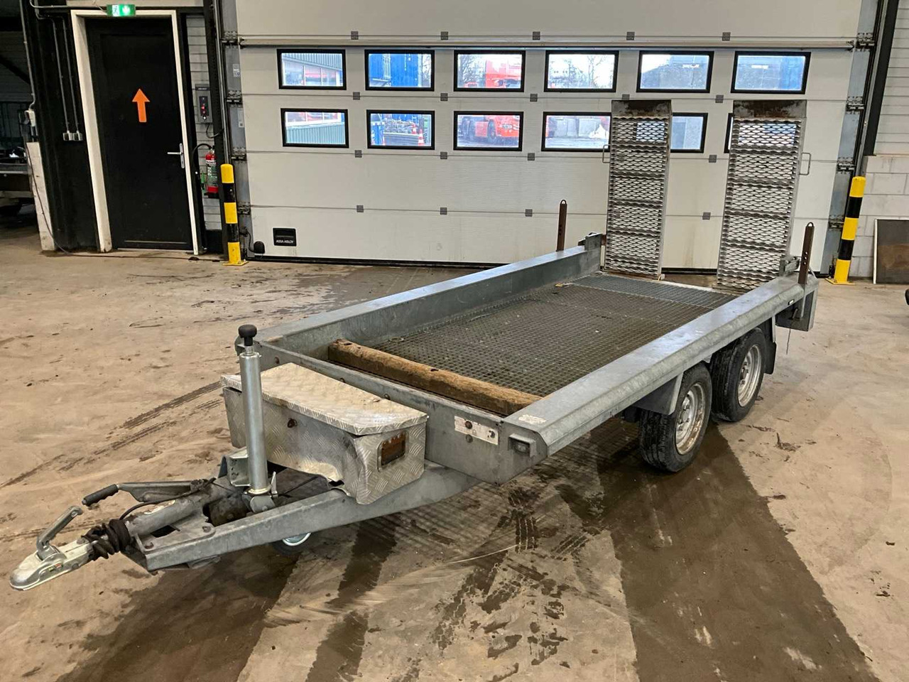 2006 HAPERT HV2700 MACHINE TRANSPORTER - Причіп: фото 1 2006 HAPERT HV2700 MACHINE TRANSPORTER - Причіп: фото 1