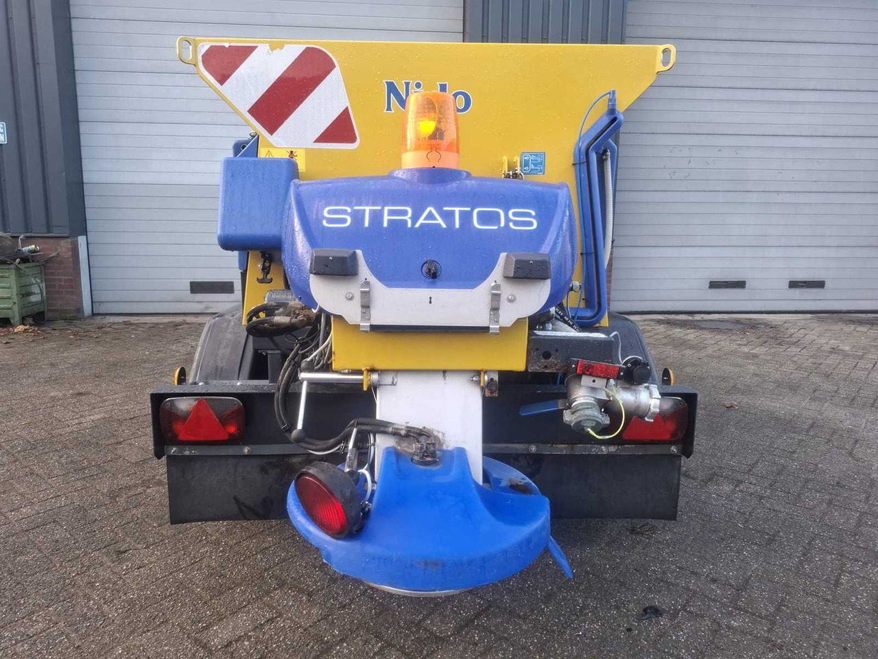 2011 ESVE NIDO STRATOS B11L-18 AWCXN-350 AWK 2700 TRAILER - Причіп: фото 5 2011 ESVE NIDO STRATOS B11L-18 AWCXN-350 AWK 2700 TRAILER - Причіп: фото 5