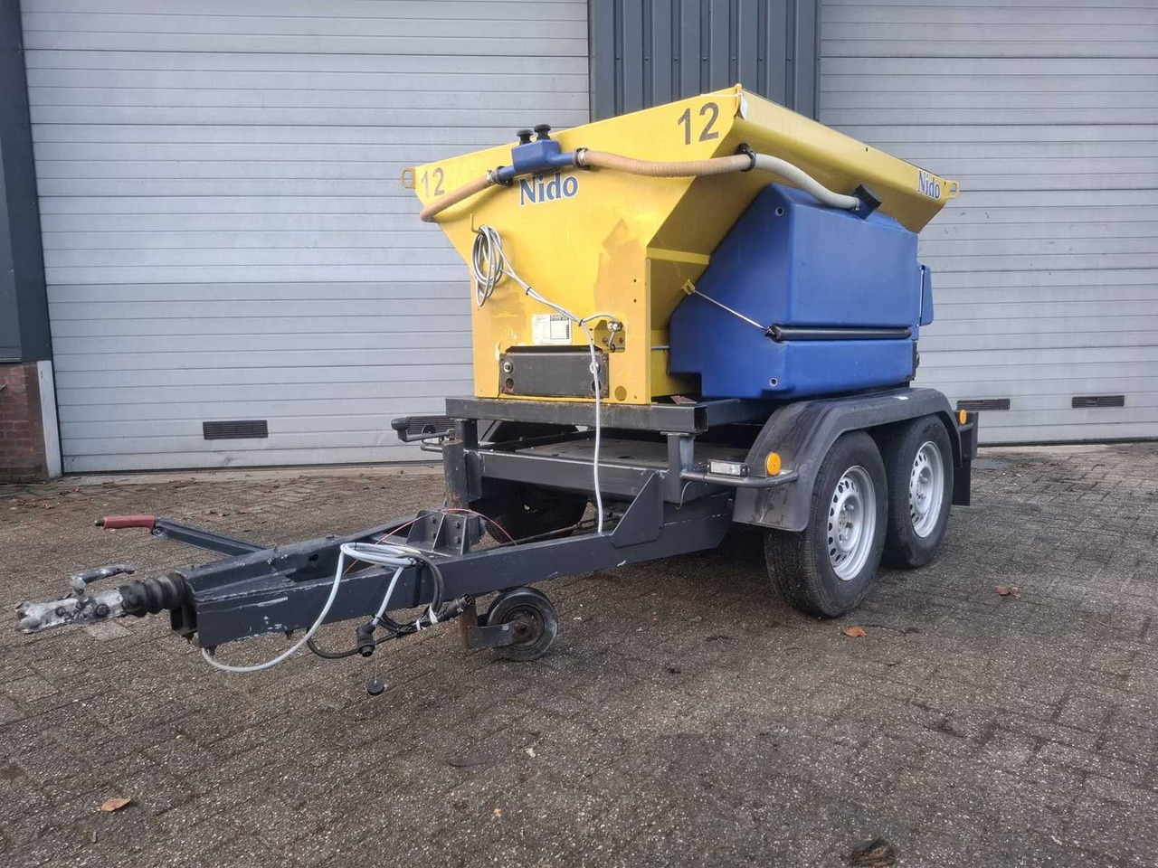 2011 ESVE NIDO STRATOS B11L-18 AWCXN-350 AWK 2700 TRAILER - Причіп: фото 1 2011 ESVE NIDO STRATOS B11L-18 AWCXN-350 AWK 2700 TRAILER - Причіп: фото 1