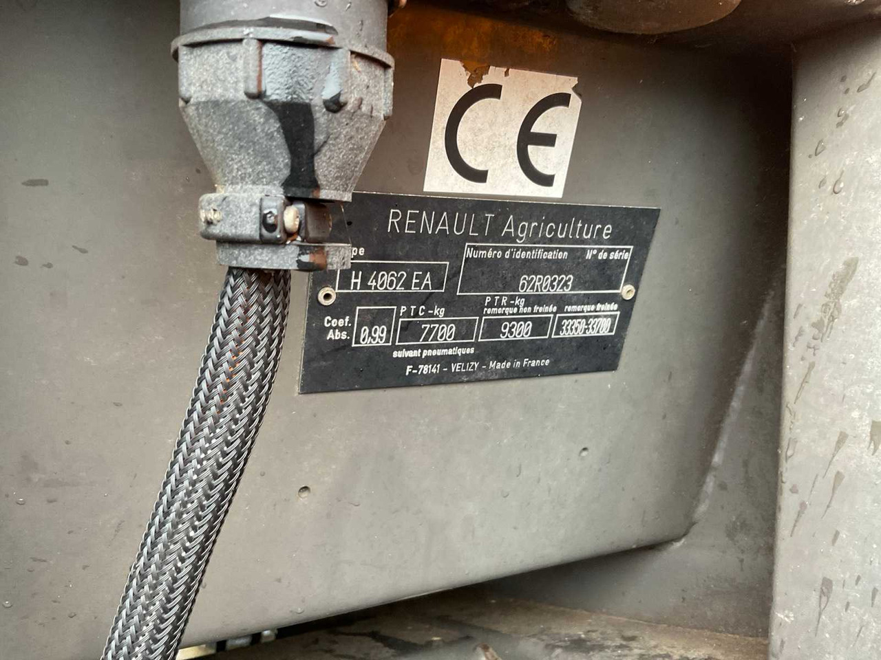 Трактор Renault 610RZ Ares: фото 10
