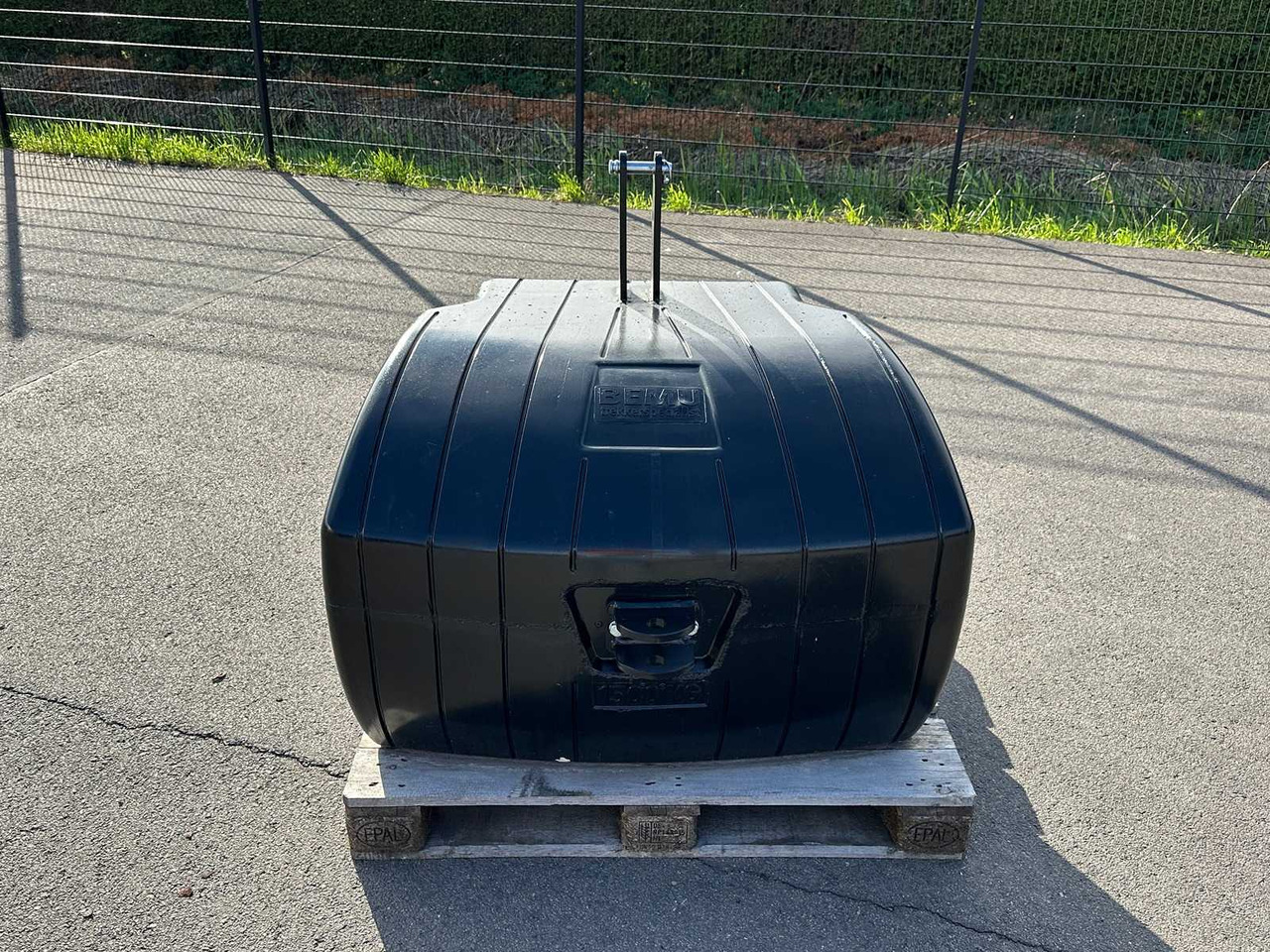 1500 kg - Сільськогосподарська техніка: фото 2 1500 kg - Сільськогосподарська техніка: фото 2