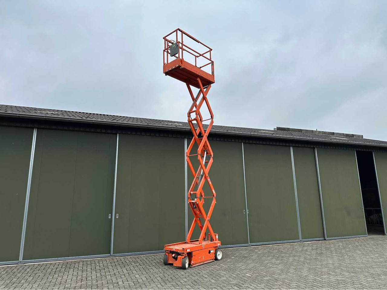 Skyjack Sd 3 3219 - Підйомник: фото 2 Skyjack Sd 3 3219 - Підйомник: фото 2