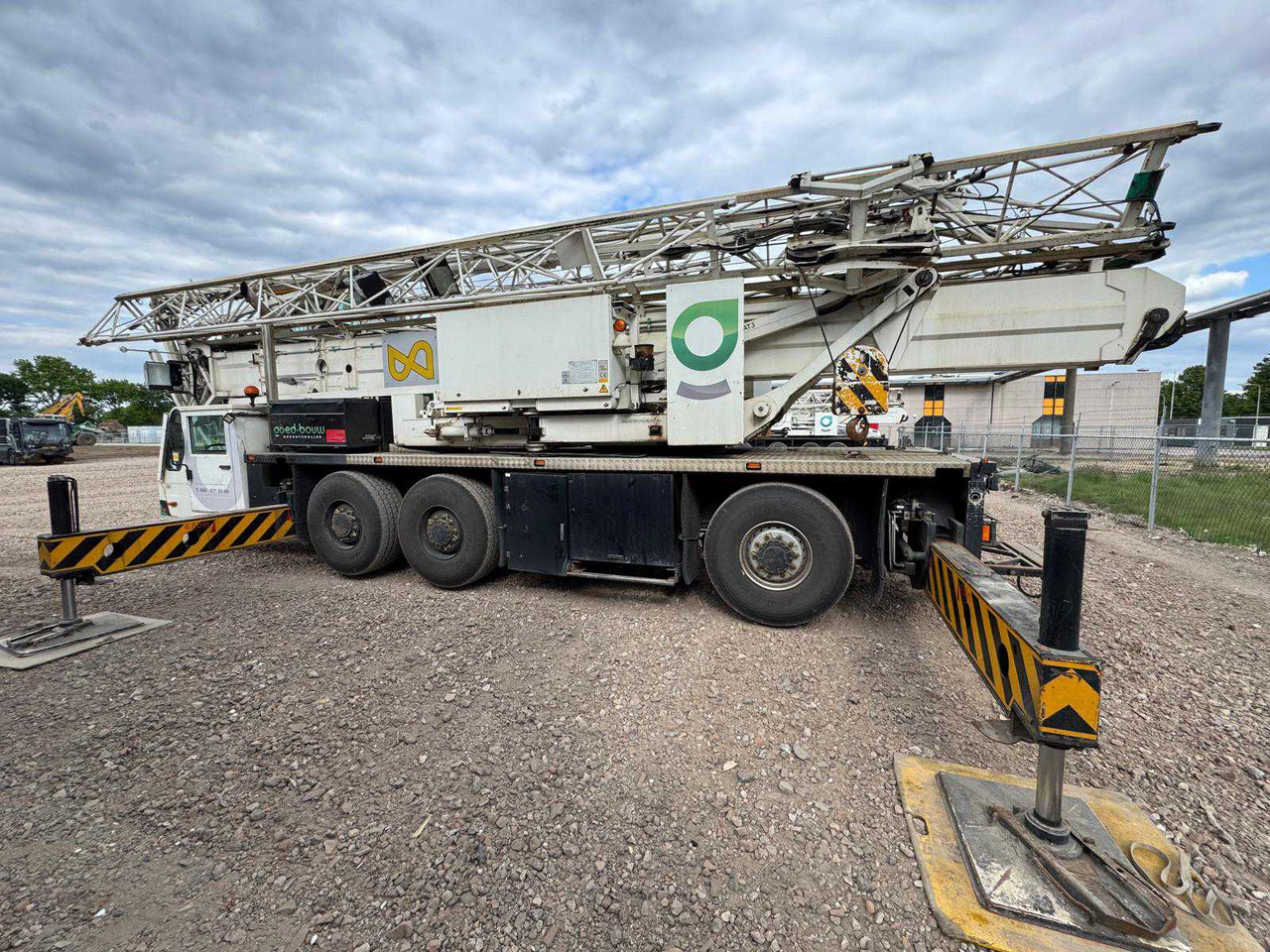 Spierings SK377-AT3 - Швидкомонтований кран: фото 5 Spierings SK377-AT3 - Швидкомонтований кран: фото 5