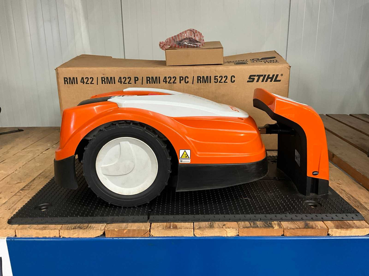 Stihl RMI422.2 - Газонокосарка: фото 2 Stihl RMI422.2 - Газонокосарка: фото 2