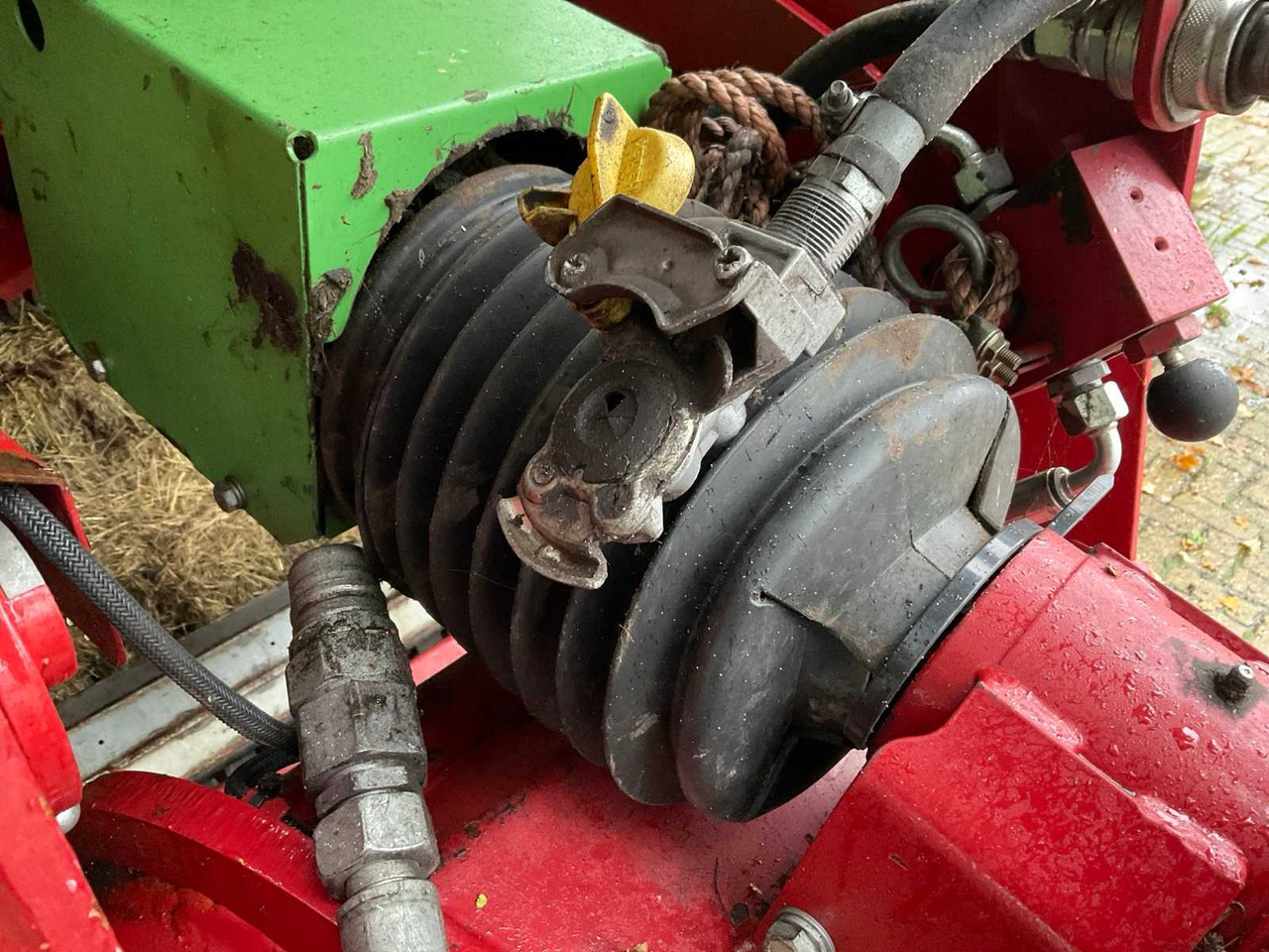 Самозавантажувальний причіп Strautmann GIGA VITESSE CFS 4002 DO: фото 18 Самозавантажувальний причіп Strautmann GIGA VITESSE CFS 4002 DO: фото 18