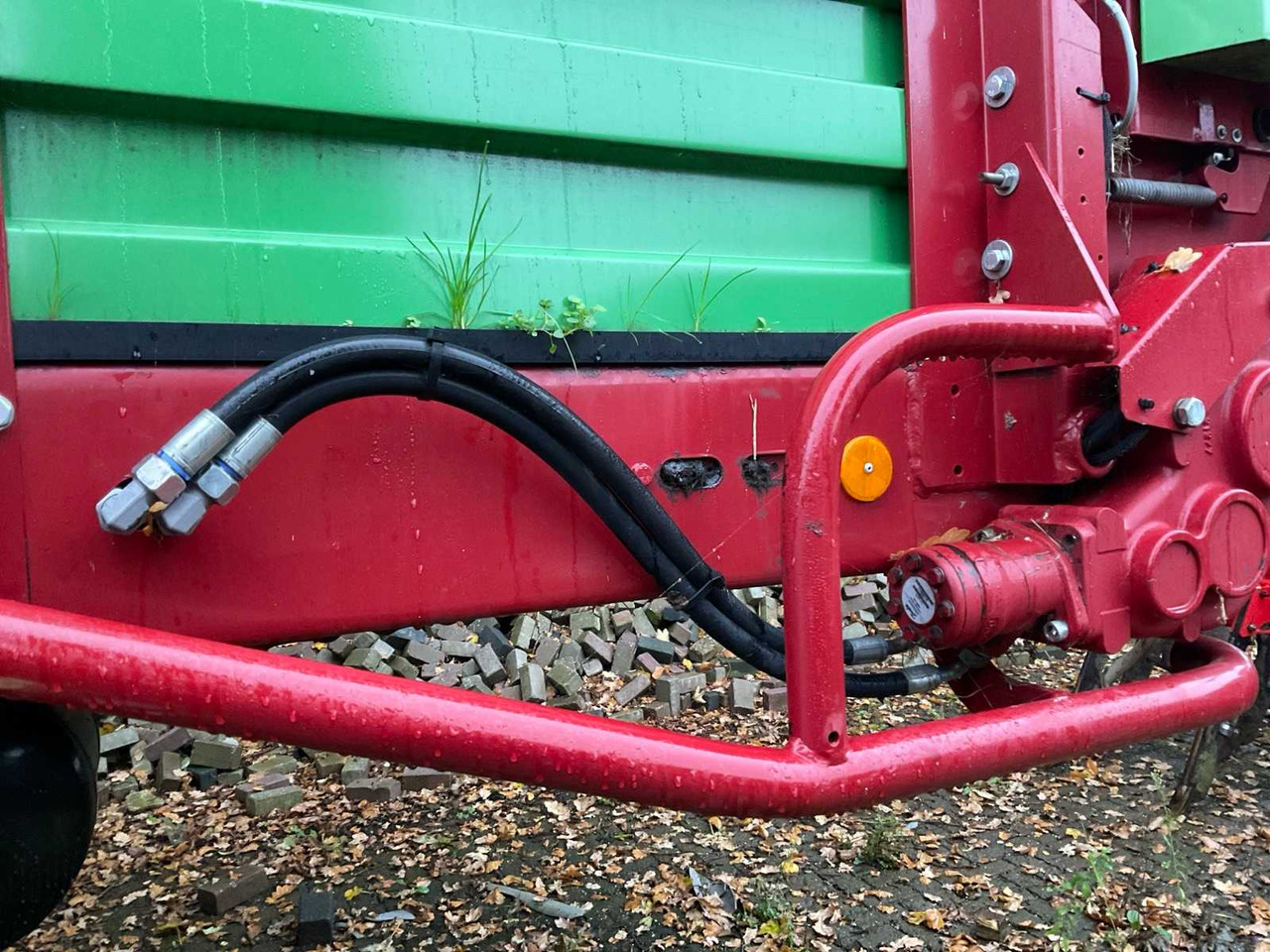 Самозавантажувальний причіп Strautmann GIGA VITESSE CFS 4002 DO: фото 12 Самозавантажувальний причіп Strautmann GIGA VITESSE CFS 4002 DO: фото 12